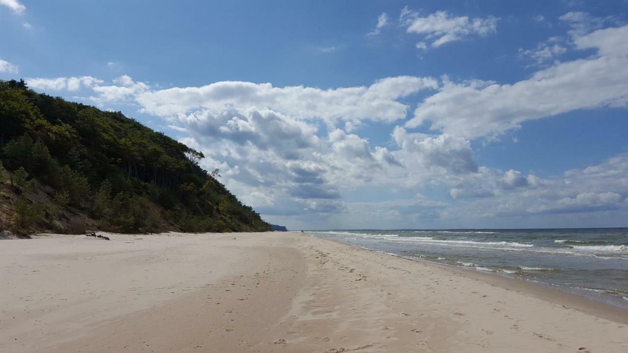 Wiselka Holiday House-1,2Km To The Beach; 5 Bedrooms, 3 Bahrooms; Fire Place. Private Sauna! Екстер'єр фото